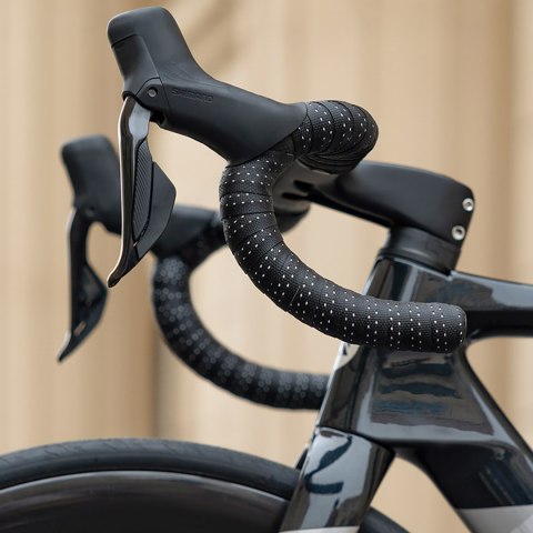 Owijka na kierownicę rowerową z pianki EVA wzór Power - czarna
