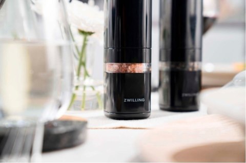 Młynek do przypraw Enfinigy, czarny Zwilling