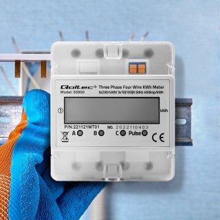 Trójfazowy elektroniczny licznik | miernik zużycia energii na szynę DIN | 400V | LCD | 4P Qoltec