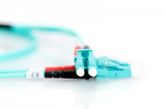 Patch cord światłowodowy FO LC/LC, dplx, MM 50/125, OM3, LSOH, 1m, turkusowy Digitus