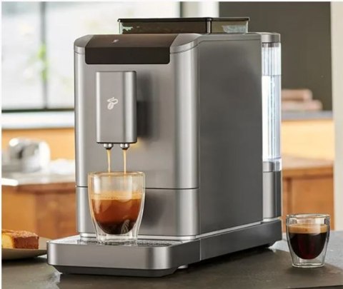 Ekspres ciśnieniowy Esperto2 Caffe srebrny Tchibo