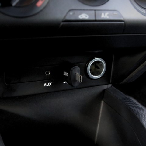 Adapter bezprzewodowy CarPlay & Android Auto TR-17 Savio