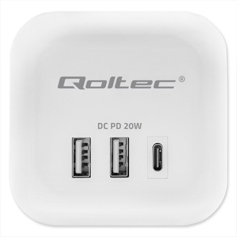 Kostka zasilająca przedłużacz 6w1 z podświetlanym włącznikiem | 3x AC | 2x USB | 1x USB-C PD 20W | biała Qoltec