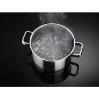 Płyta indukcyjna ELECTROLUX EIT61443B 60 cm | 4 pola | PowerBoost | timer | czarny