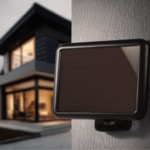 Naświetlacz solarny LED z czujnikiem IP44 MCE442