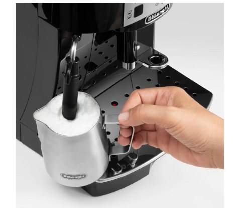 Ekspres ciśnieniowy DeLonghi ECAM 22.115.B (OUTLET)