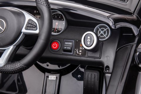 Auto Na Akumulator Mercedes SLC 300 Światła LED MP3 Pilot Czarny LEAN CARS