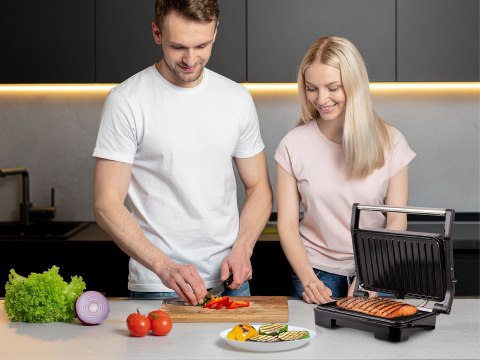 ELDOM GRILL KONTAKTOWY GK110 800W CZARNO-SREBRNY