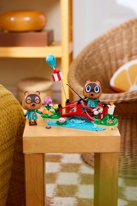 LEGO Animal Crossing 77059 - Timmy i Tommy na spacerze