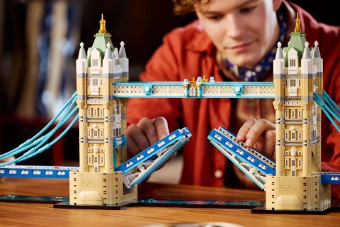 LEGO Architecture 21067 - Tower Bridge
