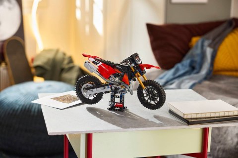 LEGO Technic 42238 - Motocykl Ducati Desmo450 MX Factory