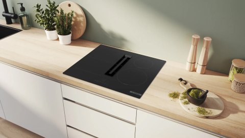 Płyta indukcyjna z wyciągiem Bosch PVS611B16E 60 cm | 4 pola | wbudowany wyciąg | CombiZone | czarny