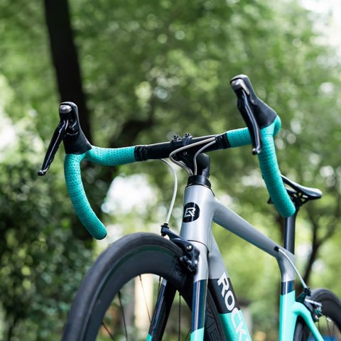 Owijka na kierownicę rowerową z pianki EVA wzór Power - biała