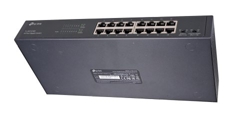 Switch TP-LINK TL-SG1016D (16x 10/100/1000Mbps) (OUTLET)