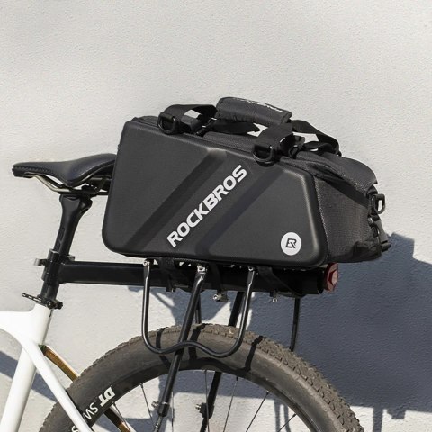 Torba sportowa i rowerowa mocowana na bagażnik 11.6l - czarna